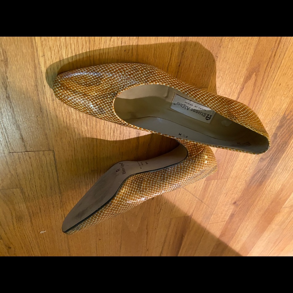 Shoes - Picture 2 of 2